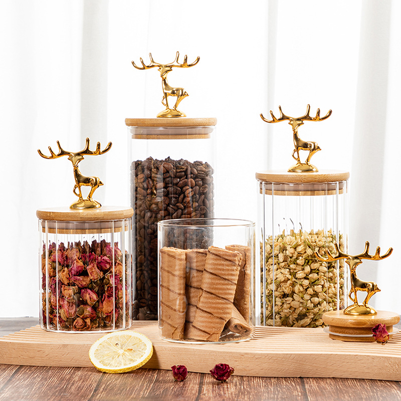 Nordic Golden Elk Storage Jar  - Kitchen Bank recensie en prijs