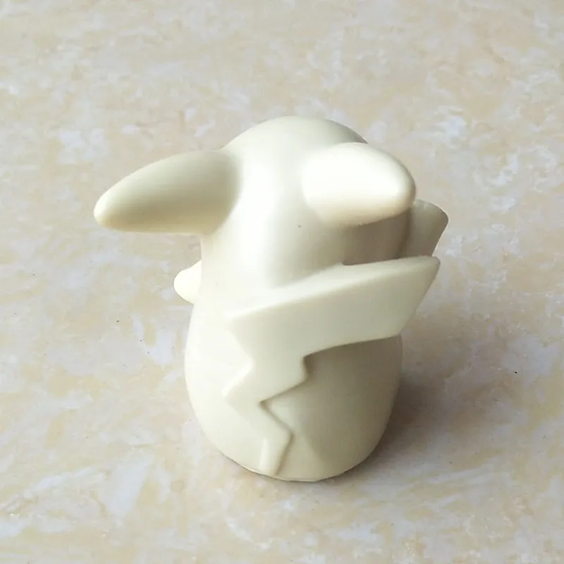 Pikachu 3D Candle Wax Anime Si - Baking Kitchen For Kids recensie en prijs